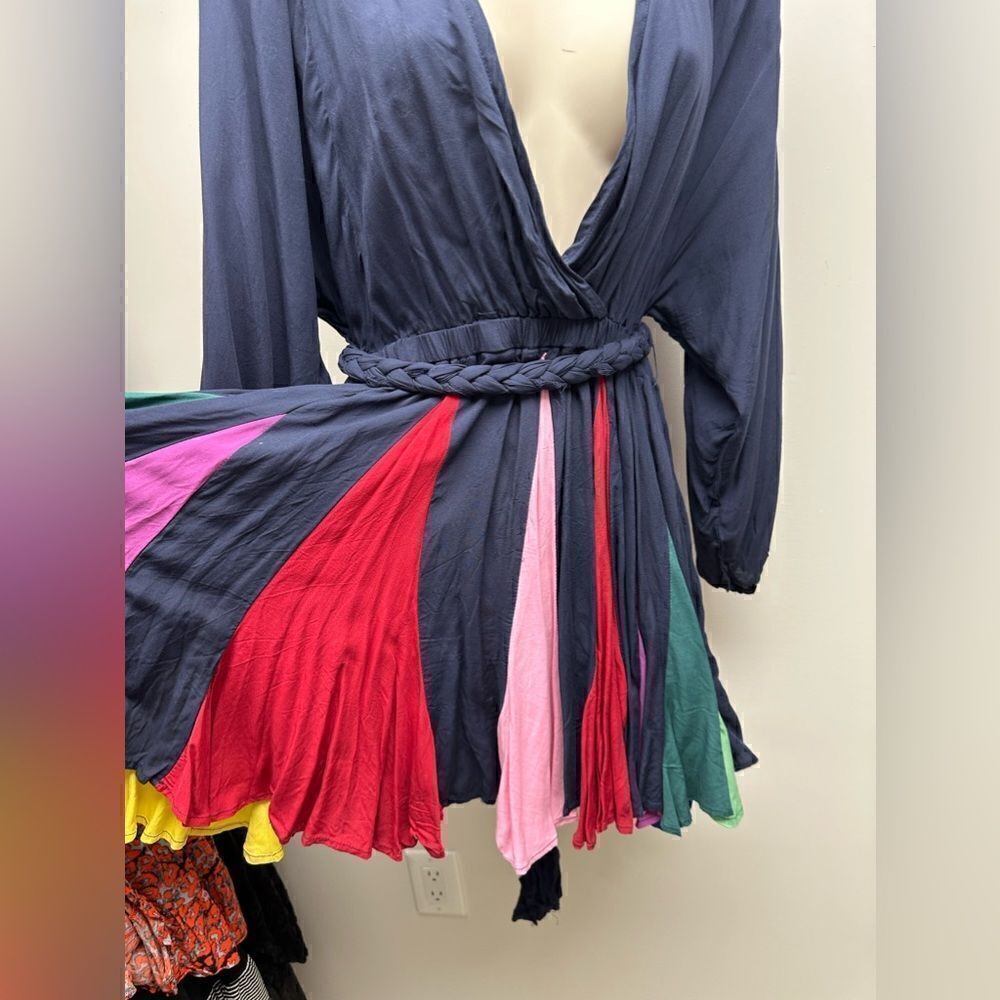 L’ATISTE Rainbow Pleated Mini Dress Size M NWT Colorblock Skater Dress - Picture 5 of 10